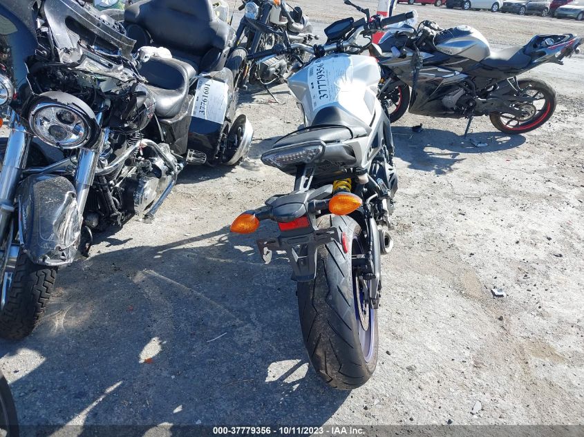 2015 YAMAHA FZ09 C JYARN33Y0FA001868