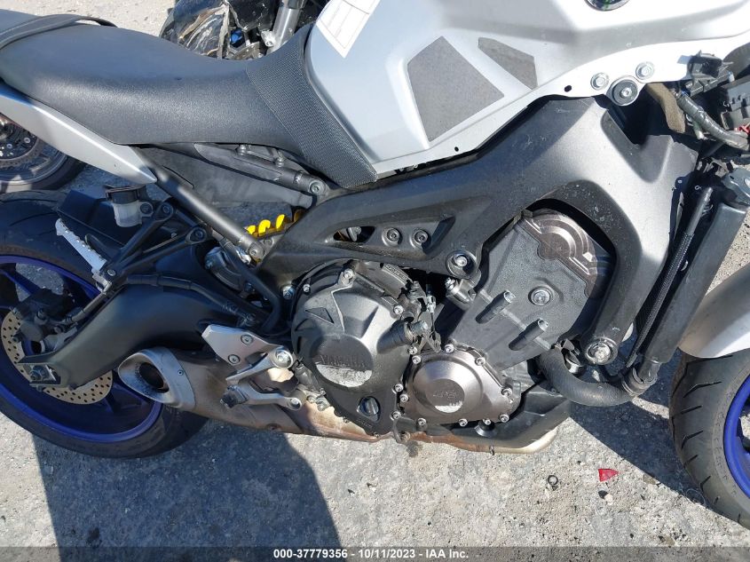 2015 YAMAHA FZ09 C JYARN33Y0FA001868