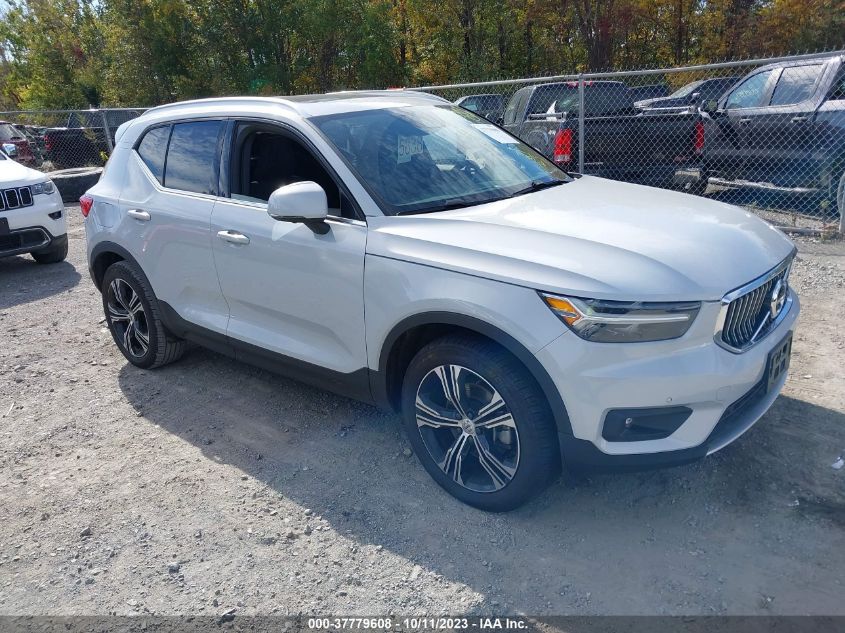 YV4162UL0N2751272 Volvo XC40 INSCRIPTION