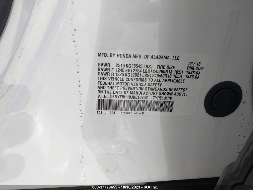 VIN 5FNYF5H19JB010752 2018 HONDA PILOT LX