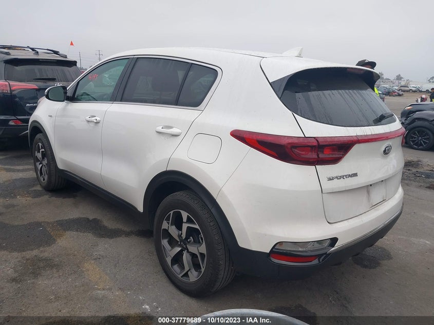 VIN KNDPMCAC4L7780562 2020 KIA SPORTAGE LX