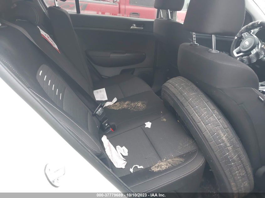 VIN KNDPMCAC4L7780562 2020 KIA SPORTAGE LX
