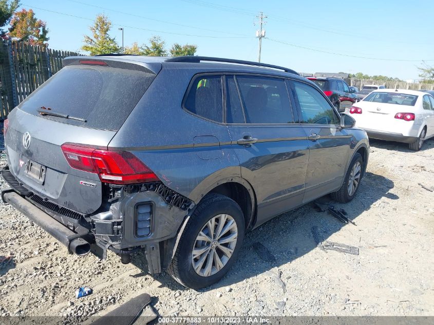 3VV0B7AX9KM159566 Volkswagen Tiguan S 4