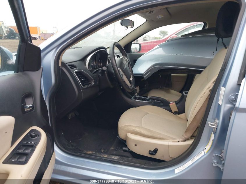 2014 CHRYSLER 200 TOURING - 1C3CCBBB1EN192834