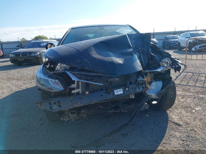 2018 CHEVROLET CRUZE LT - 1G1BE5SM0J7130000