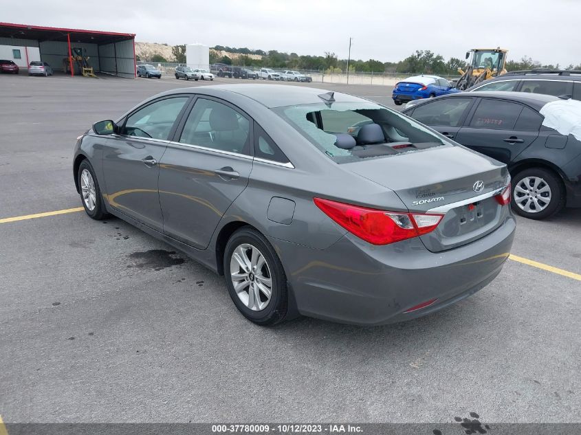 2013 HYUNDAI SONATA GLS - 5NPEB4AC2DH748211