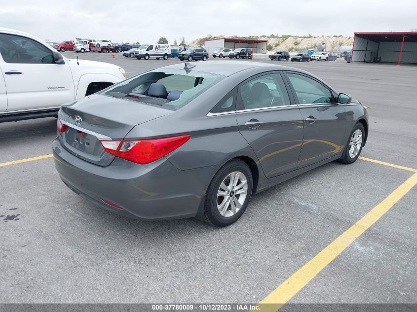 2013 HYUNDAI SONATA GLS - 5NPEB4AC2DH748211