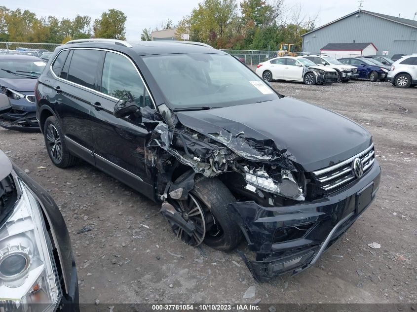 3VV2B7AX6KM047381 Volkswagen Tiguan SE/SEL/SEL R-LINE