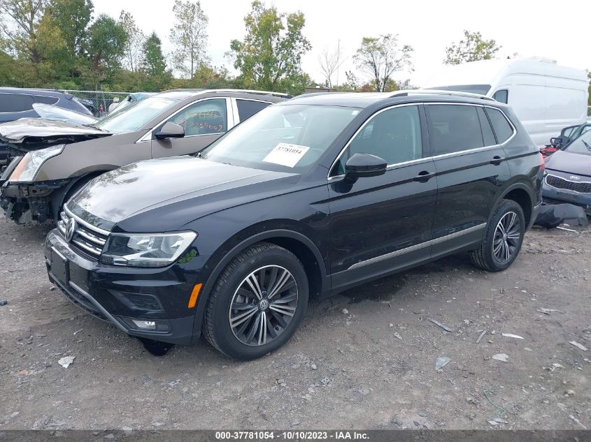 3VV2B7AX6KM047381 Volkswagen Tiguan SE/SEL/SEL R-LINE 2