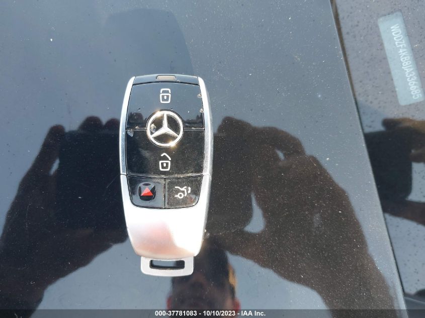 2018 MERCEDES-BENZ E-CLASS E 300 - WDDZF4KB8JA336685