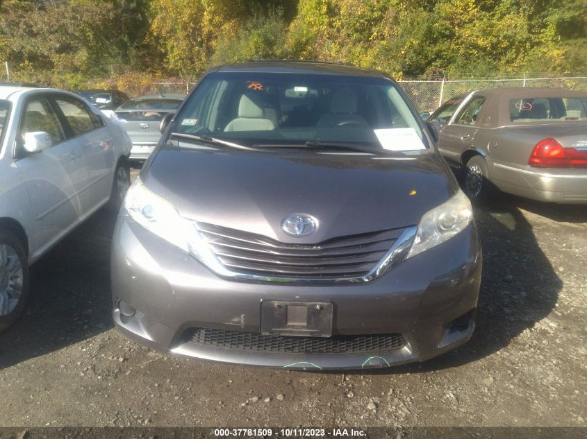 5TDKK3DC6FS552567 2015 TOYOTA SIENNA, photo no. 6