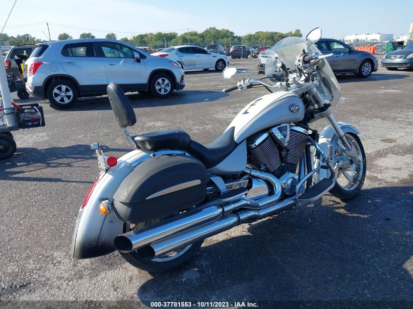 2005 VICTORY MOTORCYCLES KINGPIN 5VPCB16D453009069