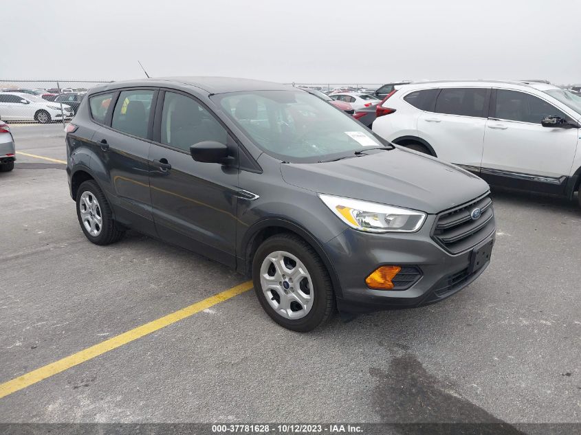 1FMCU0F73HUB02155 2017 FORD ESCAPE, photo no. 1