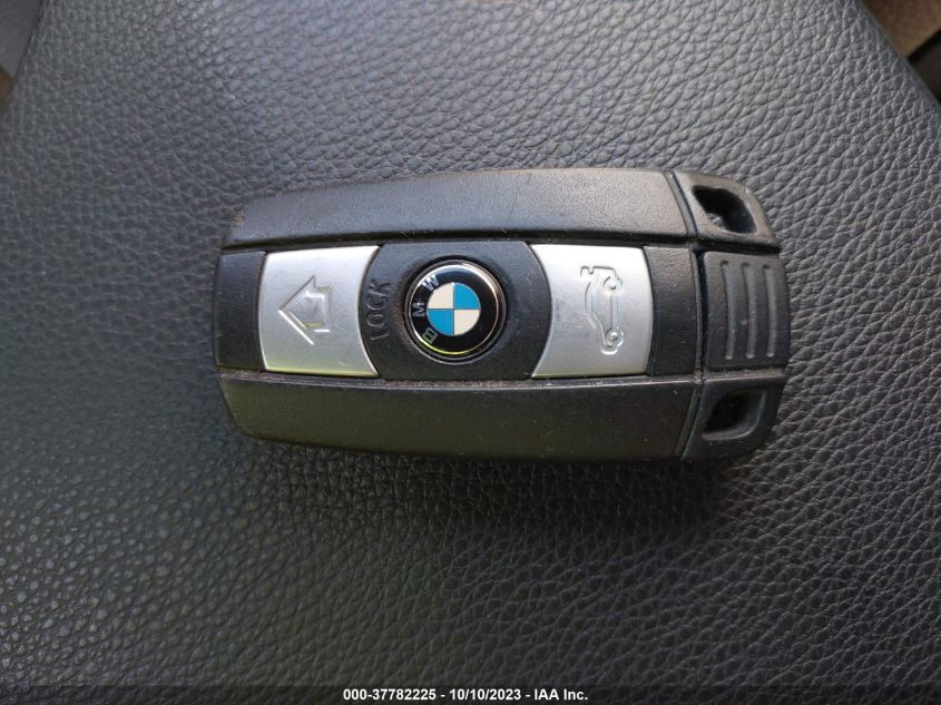 2013 BMW 1 SERIES 128I WBAUP7C58DVP25168