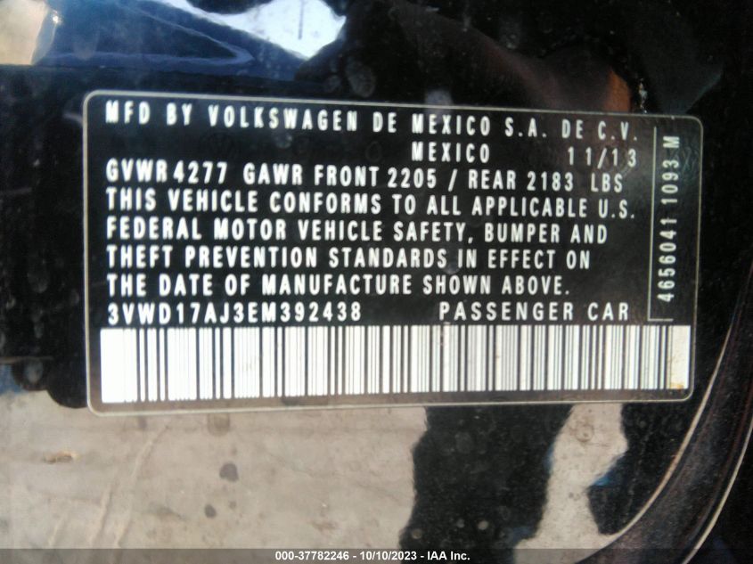 2014 VOLKSWAGEN JETTA SEDAN SE - 3VWD17AJ3EM392438
