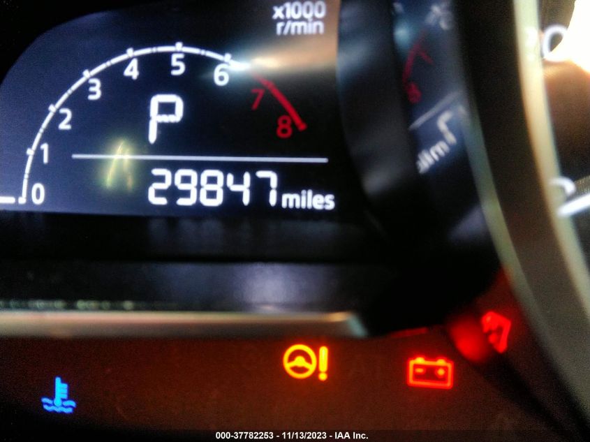 2019 TOYOTA YARIS SEDAN L/LE/XLE 3MYDLBYV8KY505105