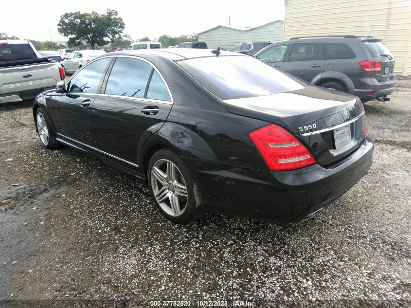2013 MERCEDES-BENZ S 550 WDDNG7DB3DA516235