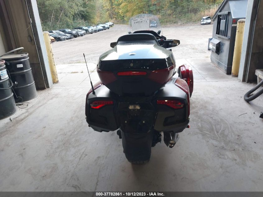 2020 CAN-AM SPYDER ROADSTER RT/RT LIMITED 2BXNBDD26LV005983