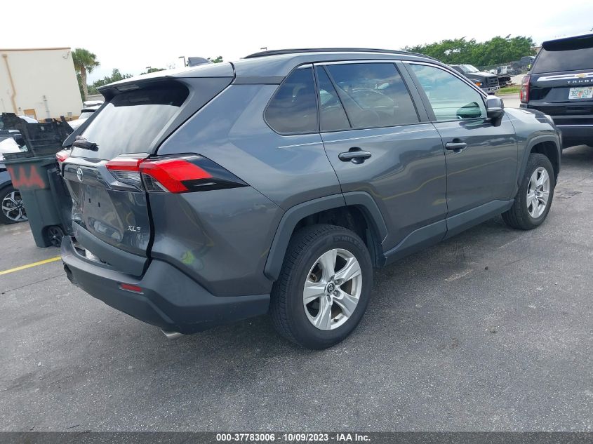 VIN 2T3W1RFV3MC098099 2021 TOYOTA RAV4 XLE