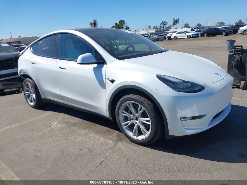 7SAYGDEE2PA158507 Tesla Model Y  