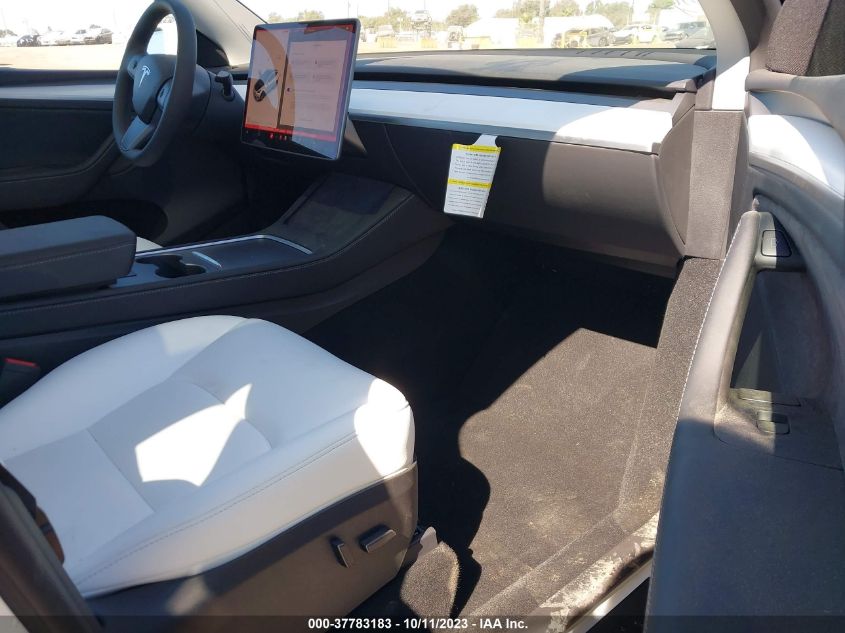 VIN 7SAYGDEE2PA158507 2023 TESLA MODEL Y