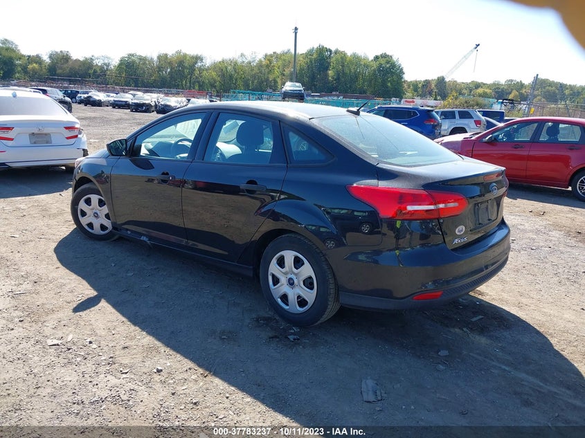 VIN 1FADP3E29HL218303 2017 FORD FOCUS S