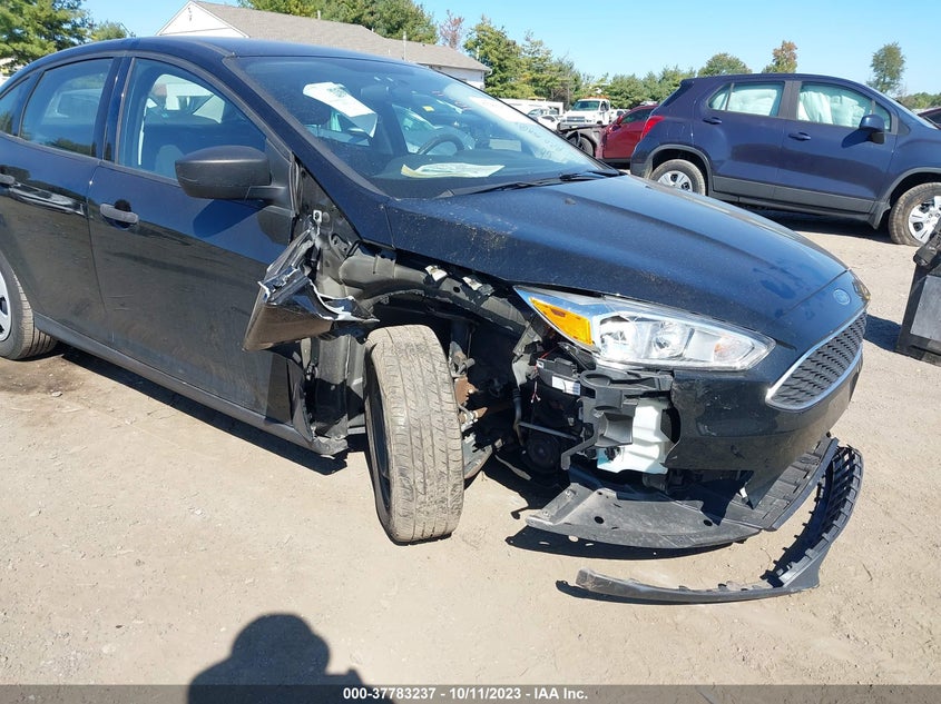 VIN 1FADP3E29HL218303 2017 FORD FOCUS S