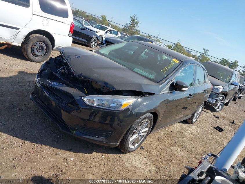 2015 FORD FOCUS SE - 1FADP3F25FL383213