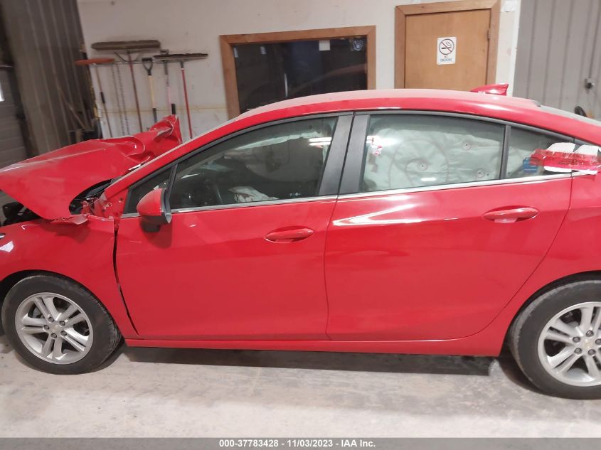 2018 CHEVROLET CRUZE LT - 1G1BE5SM6J7185101