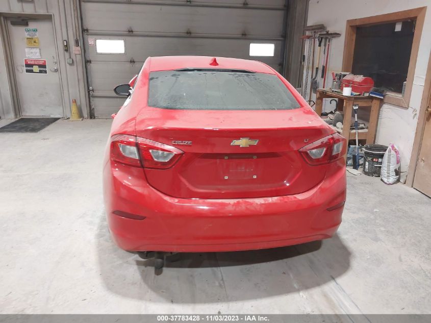 2018 CHEVROLET CRUZE LT - 1G1BE5SM6J7185101