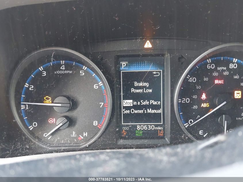 2017 TOYOTA RAV4 LE - JTMBFREV6HJ171387