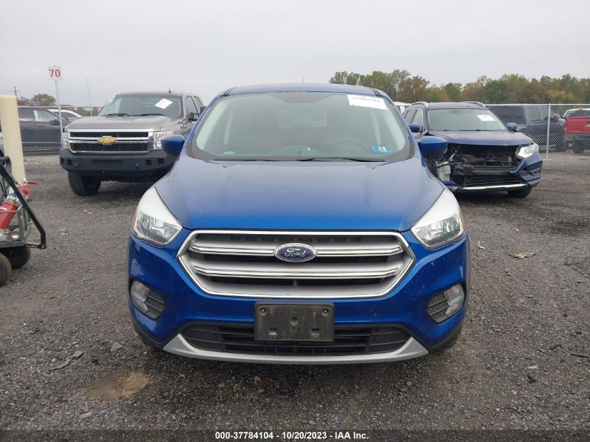 2017 FORD ESCAPE SE - 1FMCU9G93HUE89598