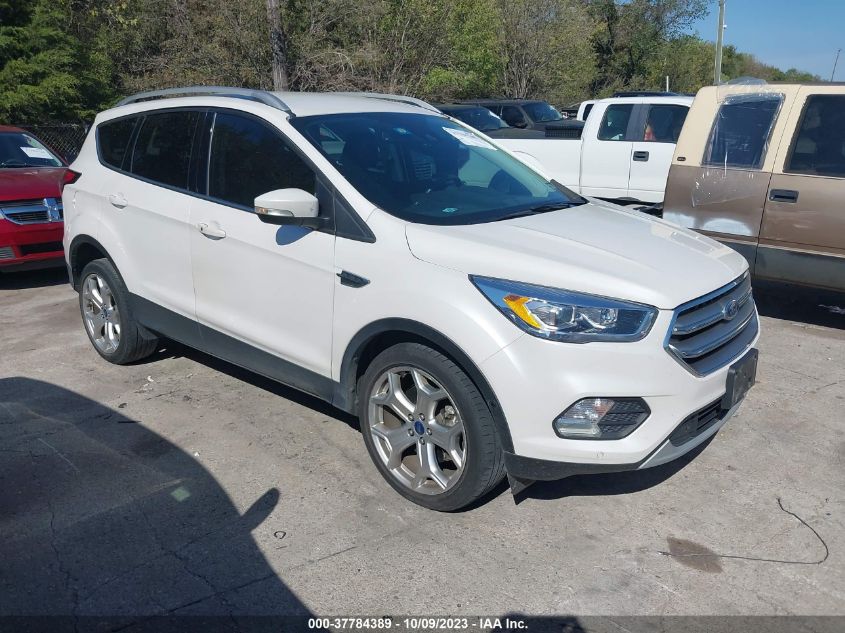 VIN 1FMCU0J92HUE93419 2017 FORD ESCAPE TITANIUM