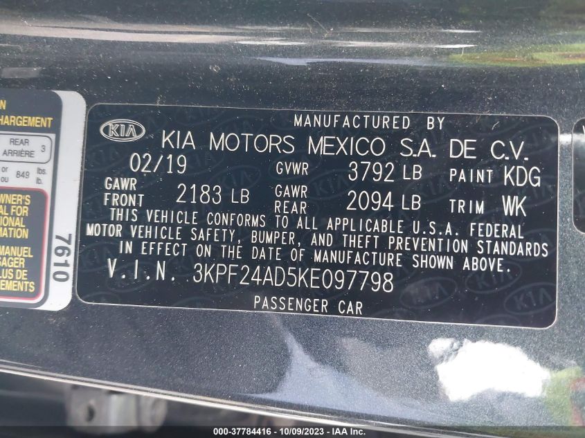 3KPF24AD5KE097798 Kia Forte LXS 9