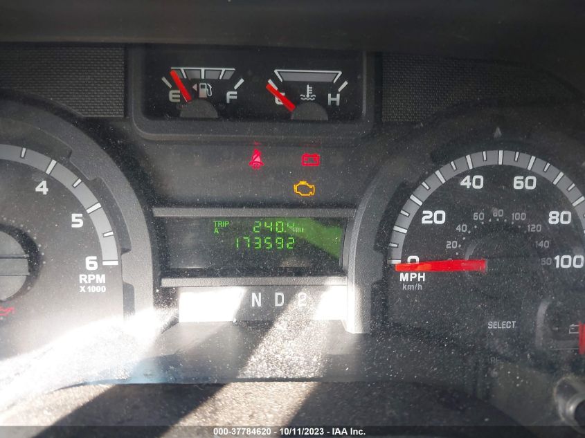 2013 FORD ECONOLINE WAGON XL/XLT - 1FBNE3BL8DDB29493