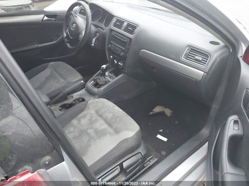 2015 VOLKSWAGEN JETTA SEDAN 1.8T SE 3VWD17AJ9FM257692