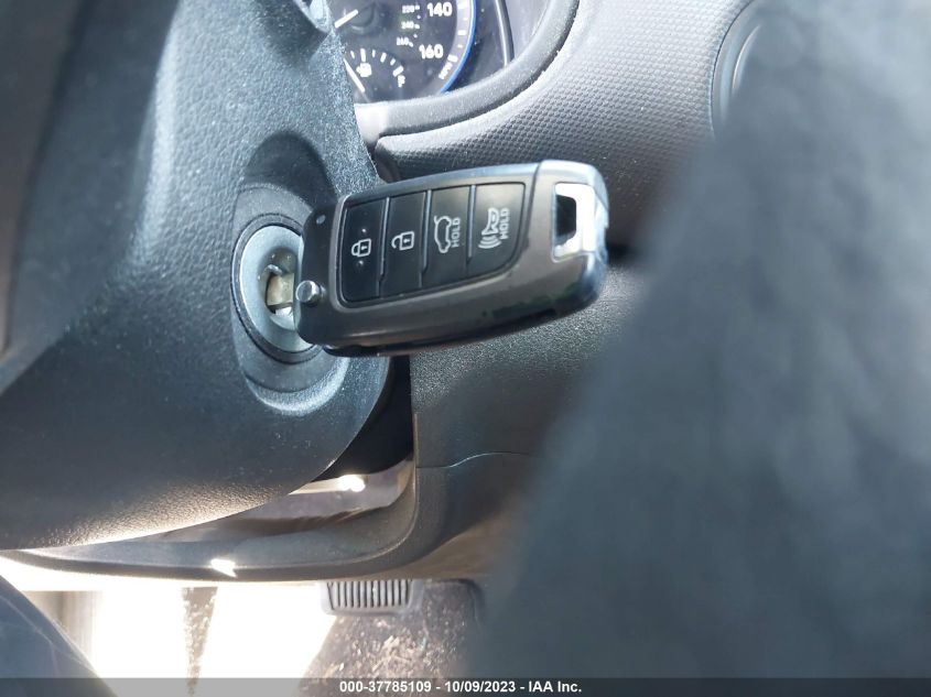 2019 HYUNDAI KONA SE - KM8K12AA8KU382942