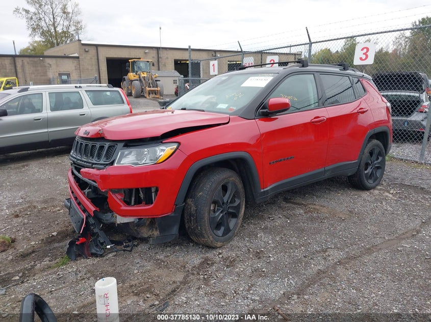 VIN 3C4NJDBB1KT640068 2019 JEEP COMPASS ALTITUDE