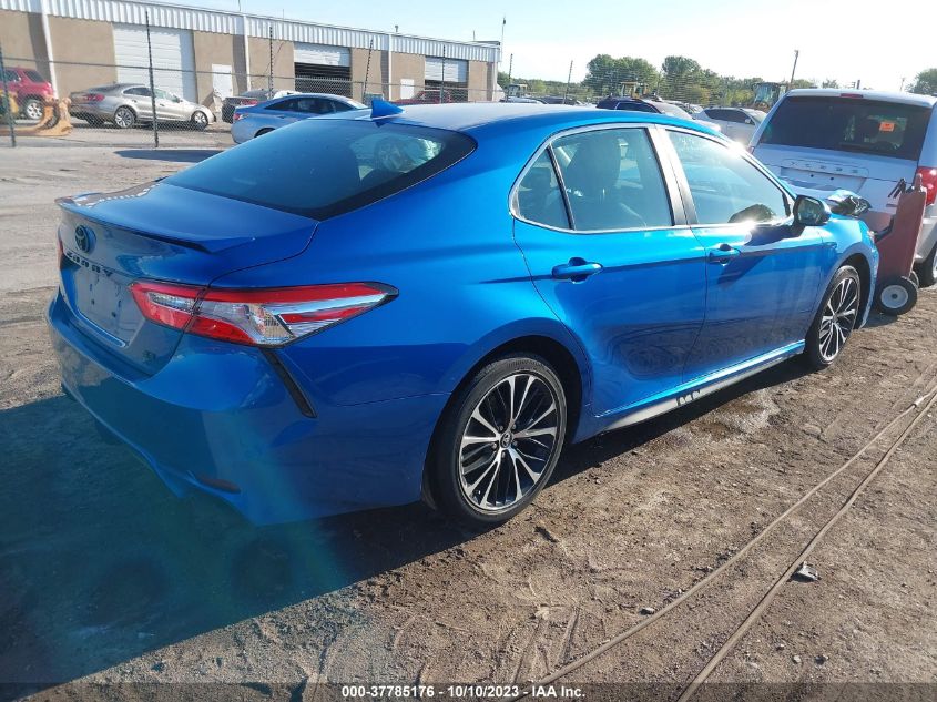 2020 TOYOTA CAMRY SE - 4T1G11AK0LU303130