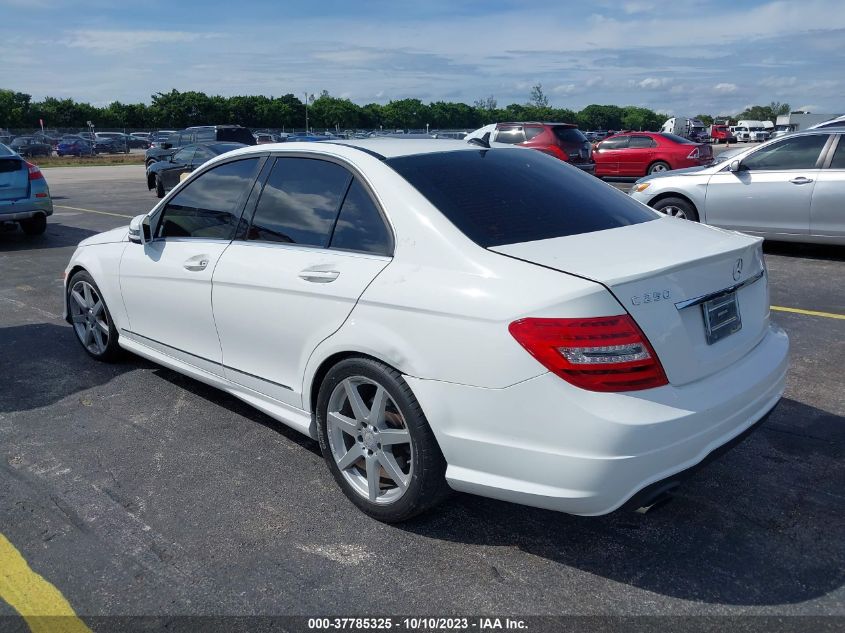 2014 MERCEDES-BENZ C 250 SPORT/LUXURY WDDGF4HB2EA956338
