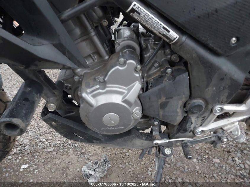 2016 HONDA CB300 F MLHNC5219G5200059
