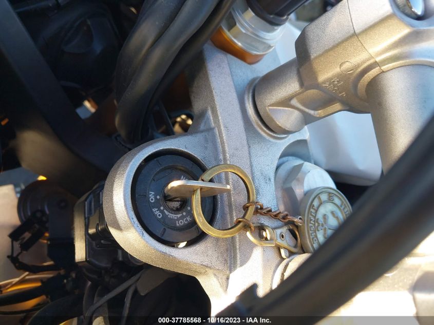2014 YAMAHA XT1200ZE JYADP05Y8EA000062