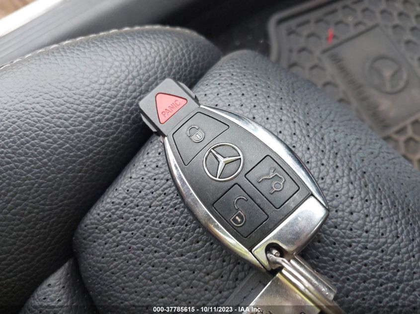 2015 MERCEDES-BENZ C-CLASS C 300 - 55SWF4KB0FU037850