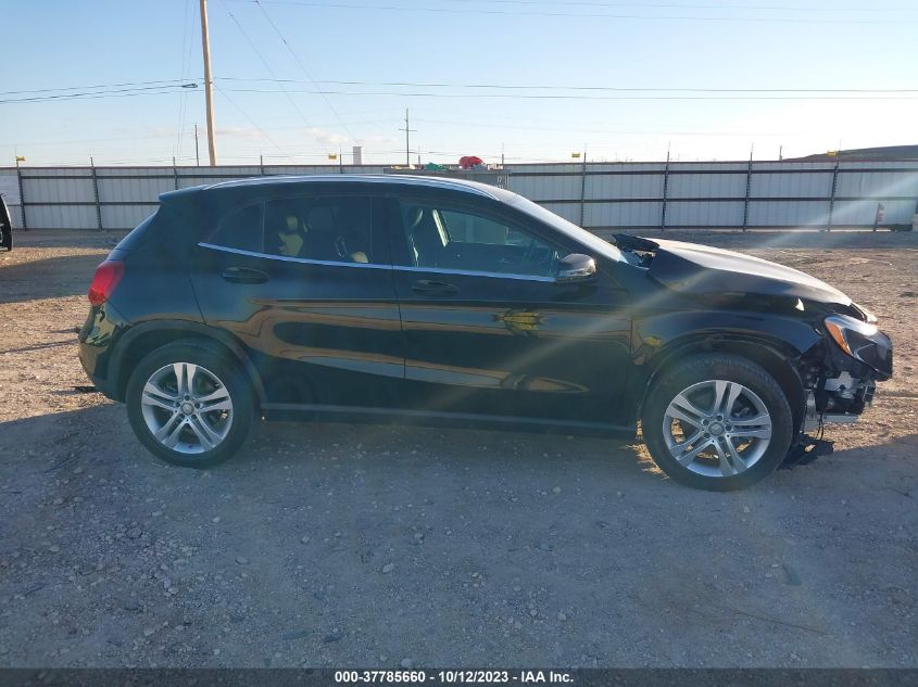 2017 MERCEDES-BENZ GLA 250 WDCTG4GB6HJ295368