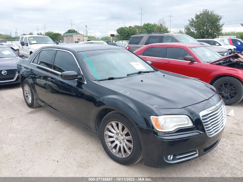 2013 CHRYSLER 300 - 2C3CCAAG2DH589421