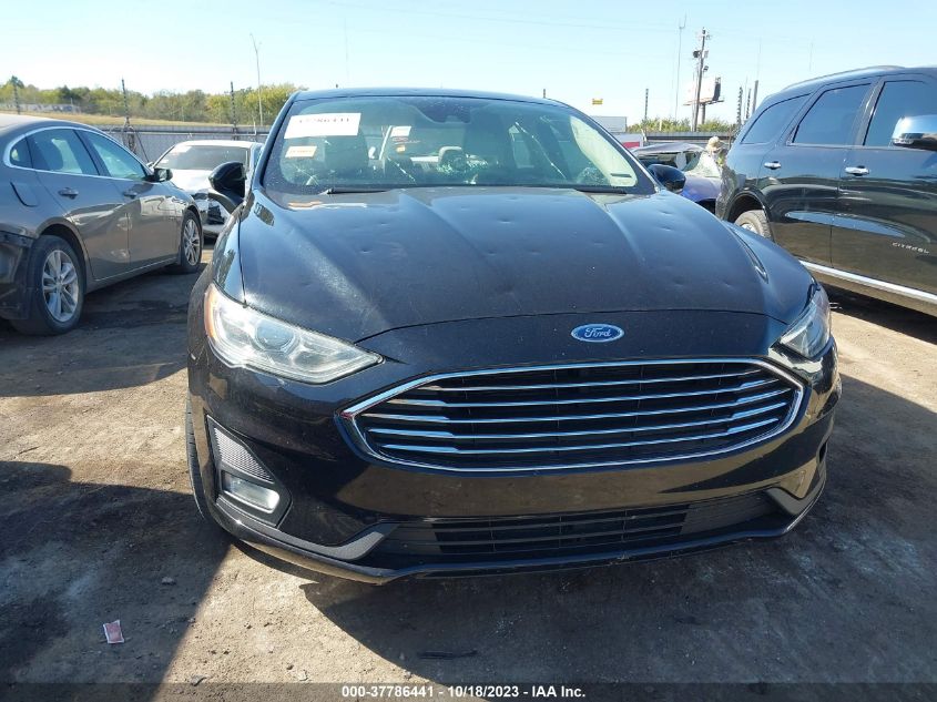 3FA6P0HDXKR133063 2019 FORD FUSION, photo no. 12