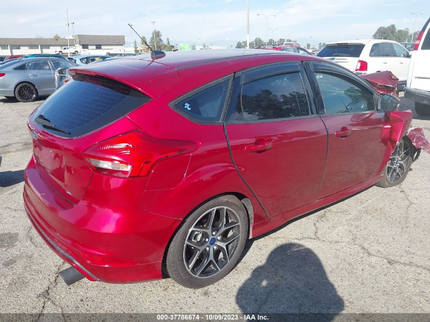 2016 FORD FOCUS SE - 1FADP3K24GL342403