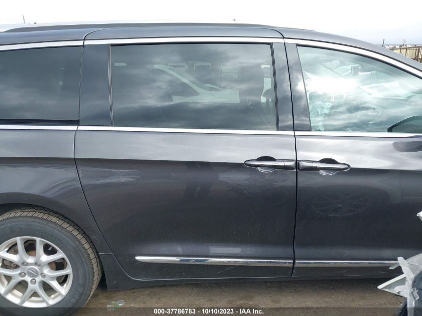 2020 CHRYSLER PACIFICA TOURING L - 2C4RC1BG1LR125582