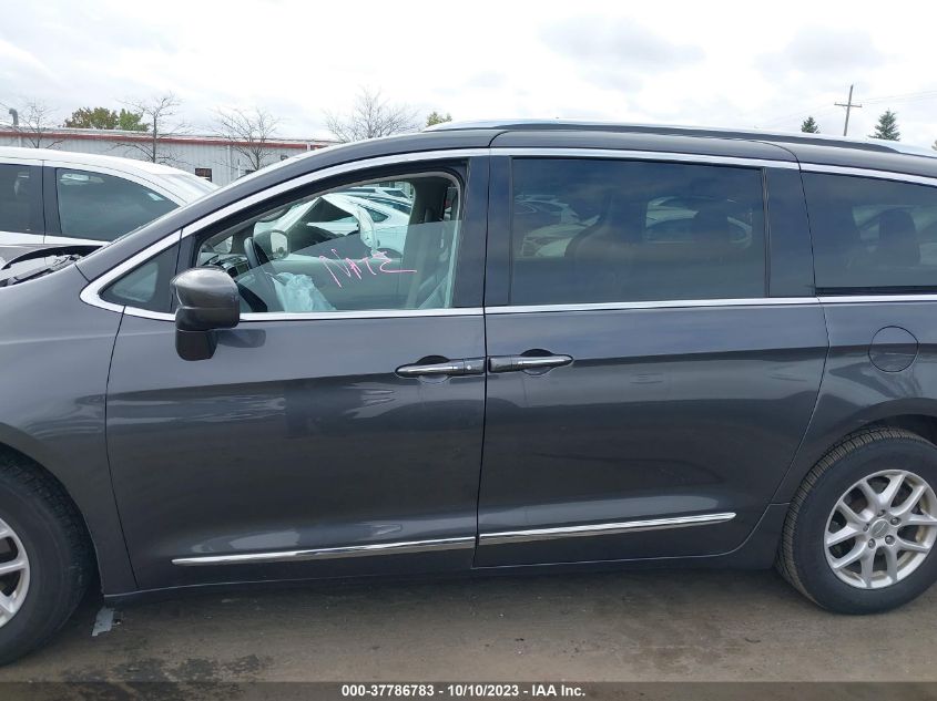 2020 CHRYSLER PACIFICA TOURING L - 2C4RC1BG1LR125582