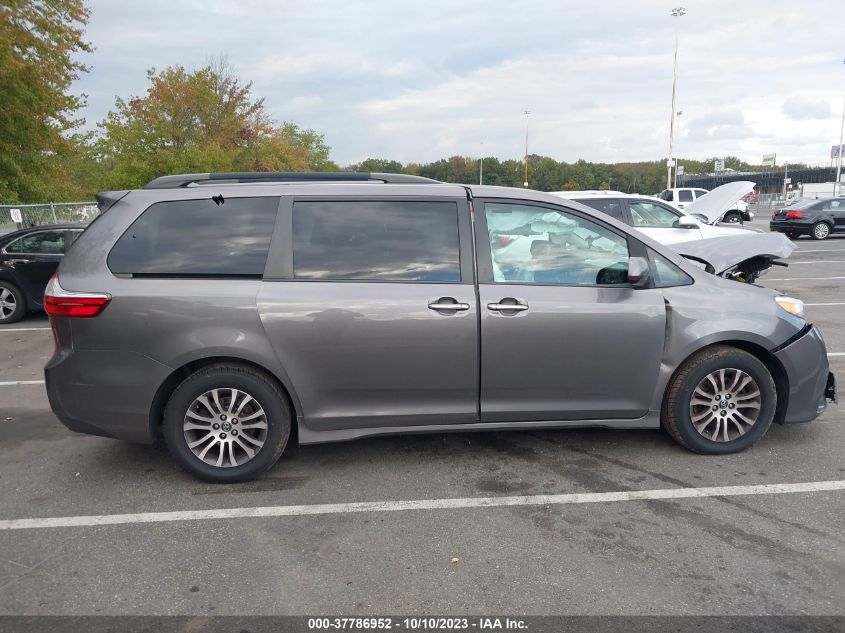 5TDYZ3DC3JS930584 2018 TOYOTA SIENNA, photo no. 13